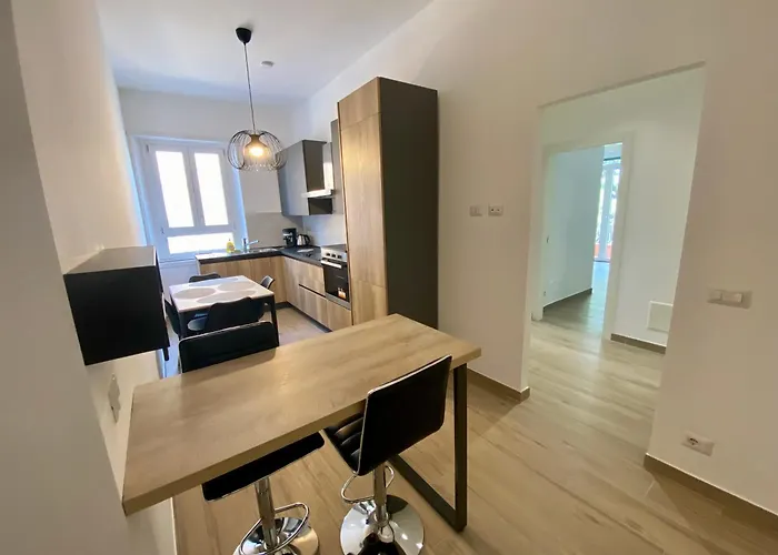 Le Primule - 15 Minuti Dal Colosseo - Metro Mirti Appartement